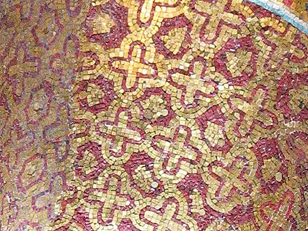 Mosaiced spandrel