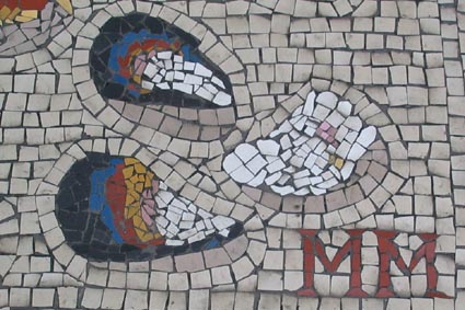 mosaic mussel shells