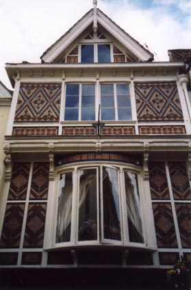 tile house in Stonegate